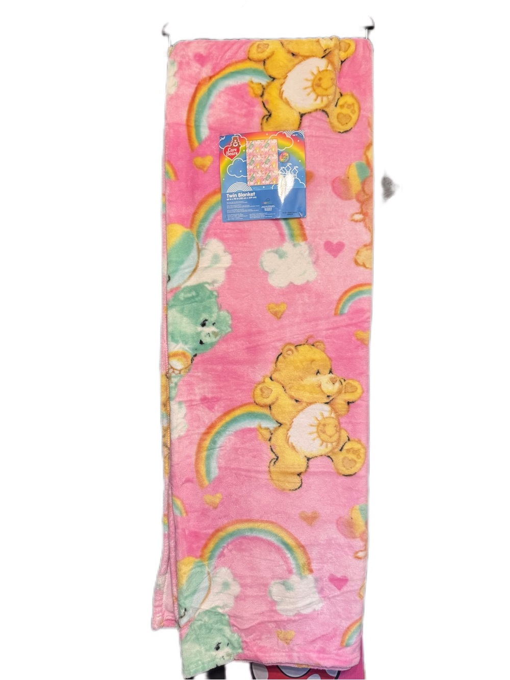 Care Bears Pink Rainbow Plush Throw Blanket 🧸🧸🧸